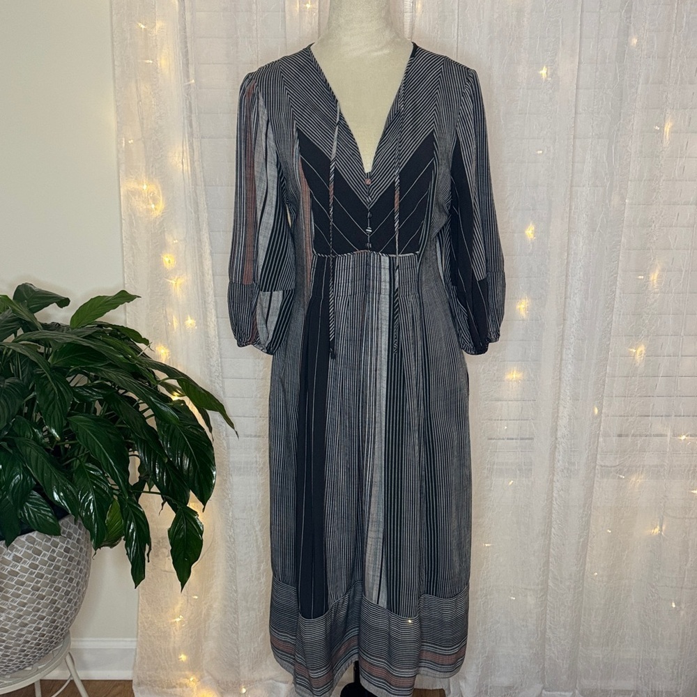 Universal Thread Striped Long Sleeve Dress - Black, Gray, White